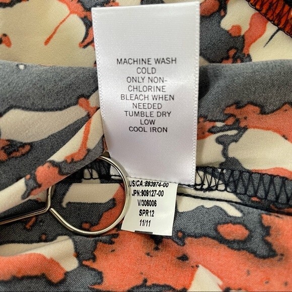 Banana Republic One Shoulder Satiny Bright Fun Abstract Dress Size 4 - Picture 7 of 7